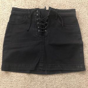 A cute black skirt